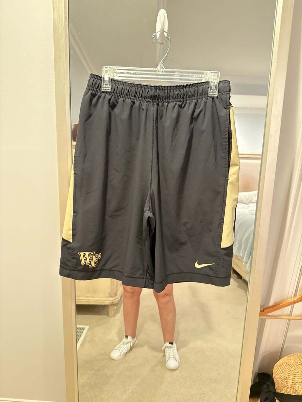 Nike Wake Forest Demon Deacons Men's Player Performance Basketball Shorts